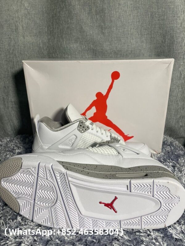 AAA+ Air Jordan 4 Retro White Oreo CT8527-100 Replica Sneakers – 1:1 Best Copy with In-Hand Photos