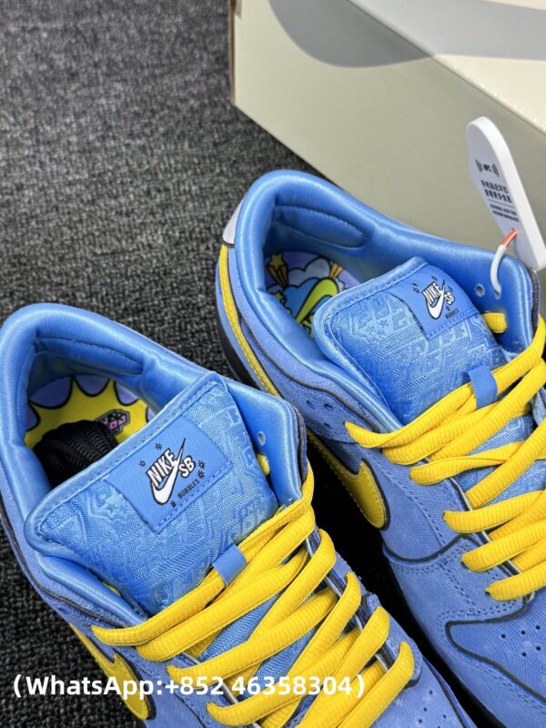 AAA+ The Powerpuff Girls x Nike SB Dunk Low “Bubbles” FZ8320-400 Replica Sneakers – 1:1 Best Copy with In-Hand Photos