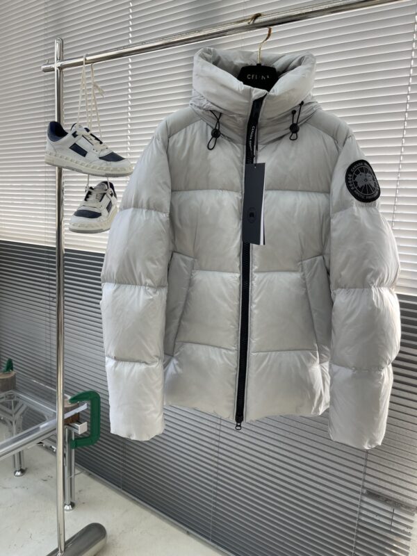 AAA+ CANADA GOOSE Crofton Puffer Black Label Replica Clothes – 1:1 Best Copy with In-Hand Photos