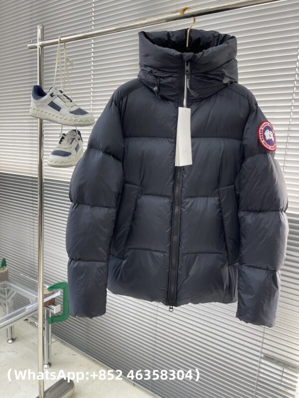 AAA+ CANADA GOOSE Crofton Puffer Replica Clothes – 1:1 Best Copy with In-Hand Photos