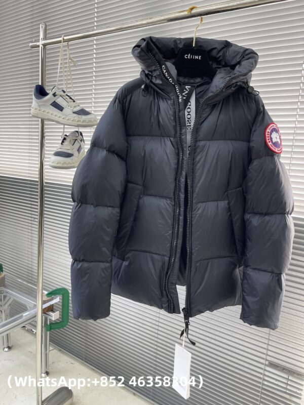 AAA+ CANADA GOOSE Crofton Puffer Replica Clothes – 1:1 Best Copy with In-Hand Photos