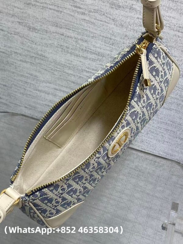 AAA+ Dior 30 Montaigne Wanderlust Mini Bag Dior Oblique Jacquard and Smooth Calfskin Replica | 1:1 Copy with In-Hand Pics
