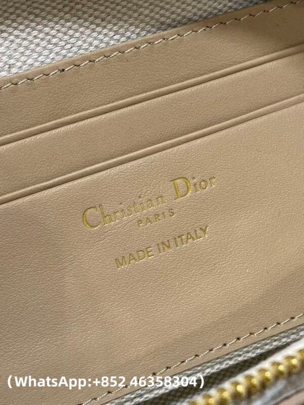 AAA+ Dior 30 Montaigne Wanderlust Mini Bag Dior Oblique Jacquard and Smooth Calfskin Replica | 1:1 Copy with In-Hand Pics