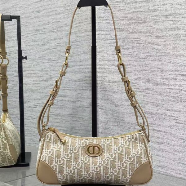AAA+ Dior 30 Montaigne Wanderlust Mini Bag Dior Oblique Jacquard and Smooth Calfskin Replica | 1:1 Copy with In-Hand Pics