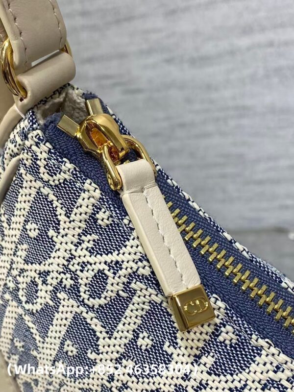 AAA+ Dior 30 Montaigne Wanderlust Mini Bag Dior Oblique Jacquard and Smooth Calfskin Replica | 1:1 Copy with In-Hand Pics