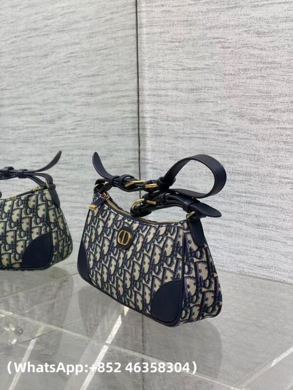 AAA+ Dior 30 Montaigne Wanderlust Mini Bag Bule Dior Oblique Jacquard and Smooth Calfskin Replica | 1:1 Copy with In-Hand Pics