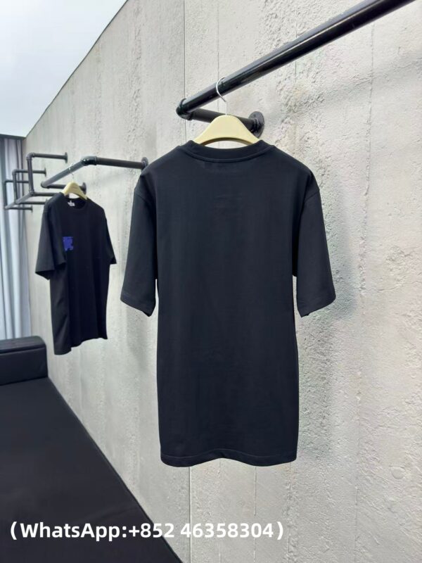 AAA+ Burberry 25 new equestrian knight logo printed high-end casual cotton short-sleeved T-shirt Replica | 1:1 Copy with In-Hand Pics