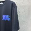 AAA+ Burberry 25 new equestrian knight logo printed high-end casual cotton short-sleeved T-shirt Replica | 1:1 Copy with In-Hand Pics