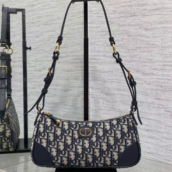 AAA+ Dior 30 Montaigne Wanderlust Mini Bag Bule Dior Oblique Jacquard and Smooth Calfskin Replica | 1:1 Copy with In-Hand Pics