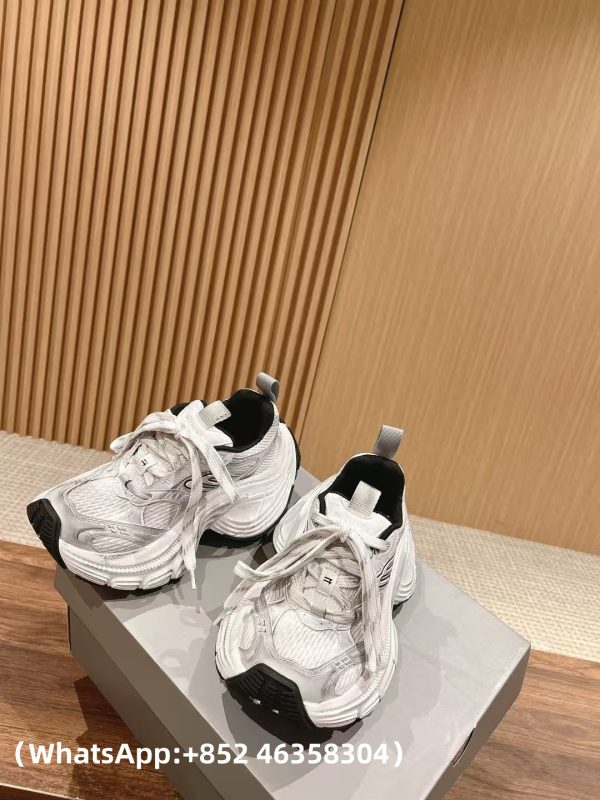 AAA+ Balenciaga 10 XL White and Black 784342 W2MV2 9110 Replica Sneakers – 1:1 Best Copy with In-Hand Photos