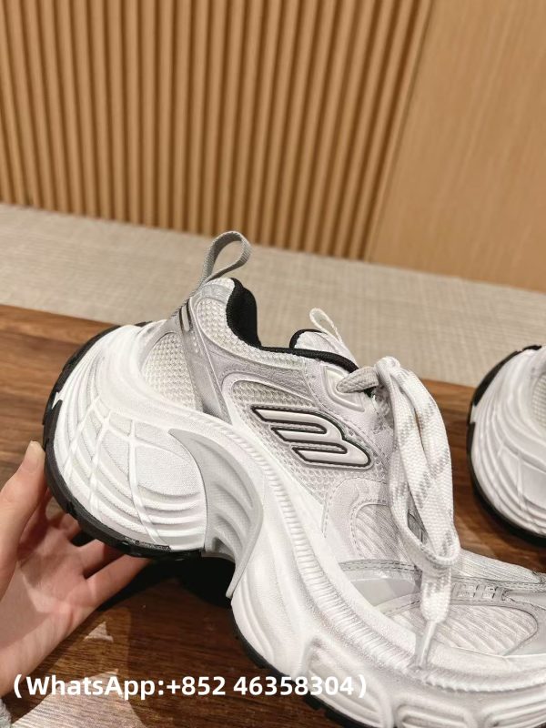 AAA+ Balenciaga 10 XL White and Black 784342 W2MV2 9110 Replica Sneakers – 1:1 Best Copy with In-Hand Photos