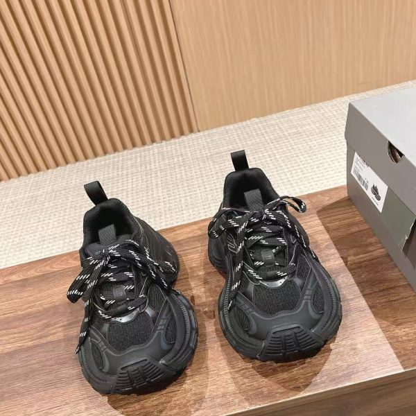 AAA+ Balenciaga 10 XL White and Black Replica Sneakers – 1:1 Best Copy with In-Hand Photos
