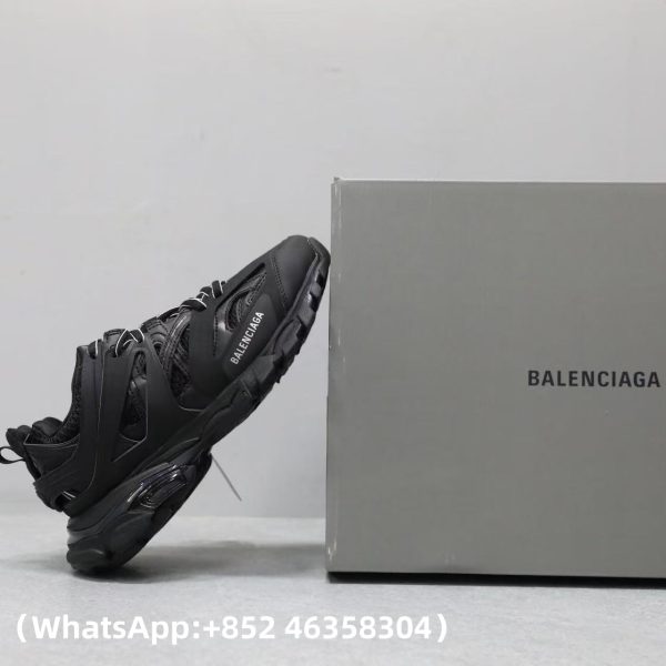 AAA+ Balenciaga Track Black 542436 W1GB1 1000 Replica Sneakers – 1:1 Best Copy with In-Hand Photos