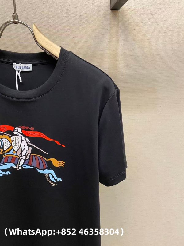 AAA+ Burberry 2025 new knight print short-sleeved T-shirt Replica | 1:1 Copy with In-Hand Pics