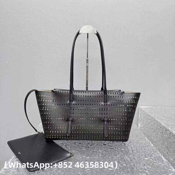 Alaia Alaia Le Cœur bag in calfskin