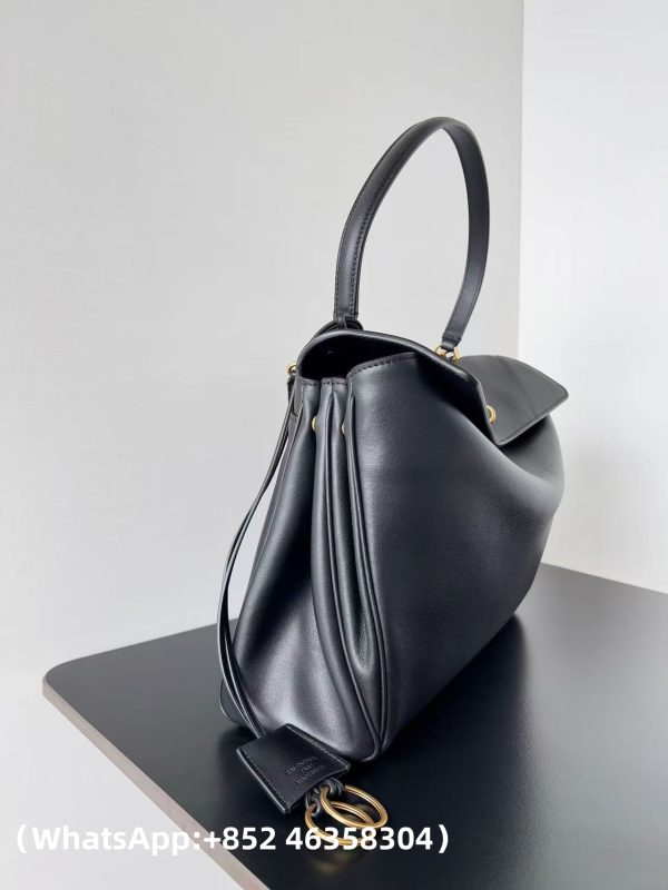 Balenciaga Natural Smooth Calfskin Medium Rodeo Top Handle Handbag Black Replica Bags