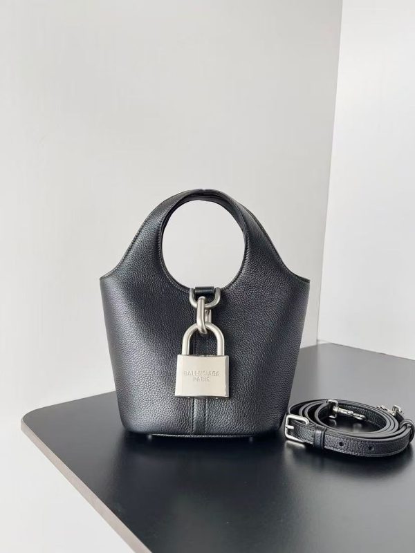 Balenciaga medium locker north-south tote bag Replica Bags
