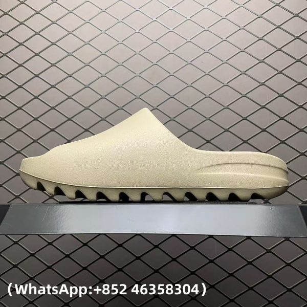 Adidas Yeezy Slide Pure Replica Sneakers