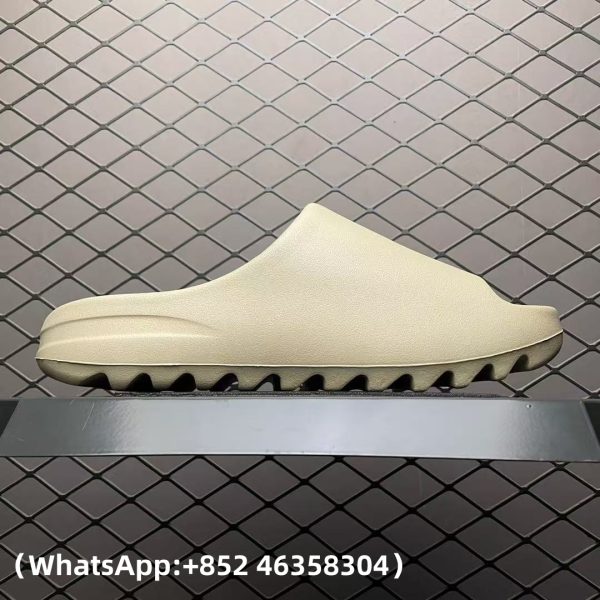 Adidas Yeezy Slide Pure Replica Sneakers
