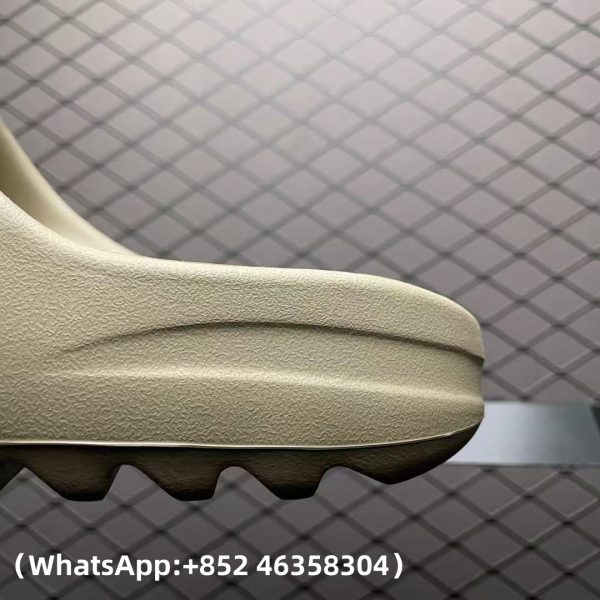Adidas Yeezy Slide Pure Replica Sneakers