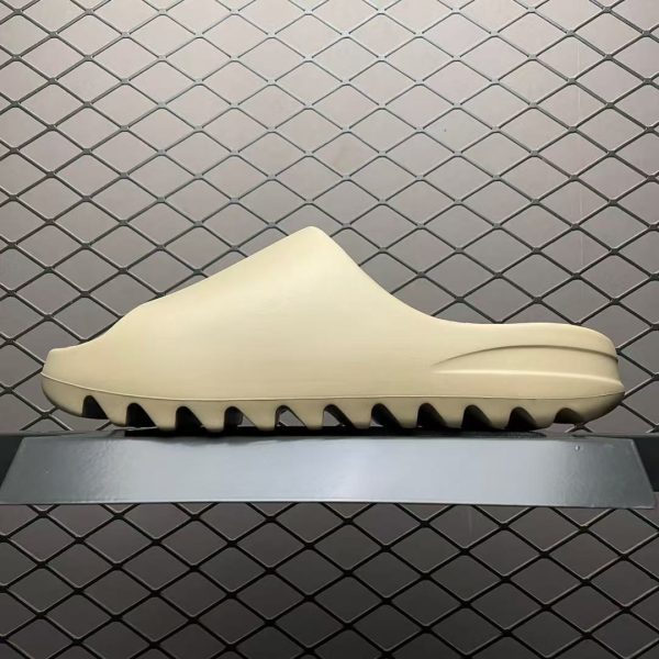 Adidas Yeezy Slide Pure Replica Sneakers