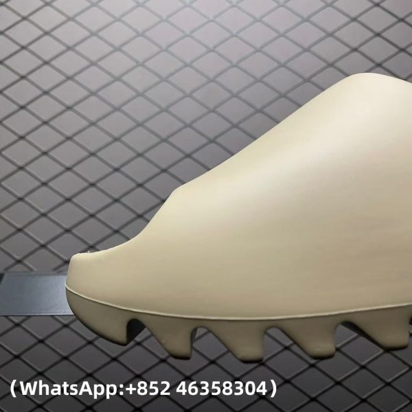 Adidas Yeezy Slide Pure Replica Sneakers