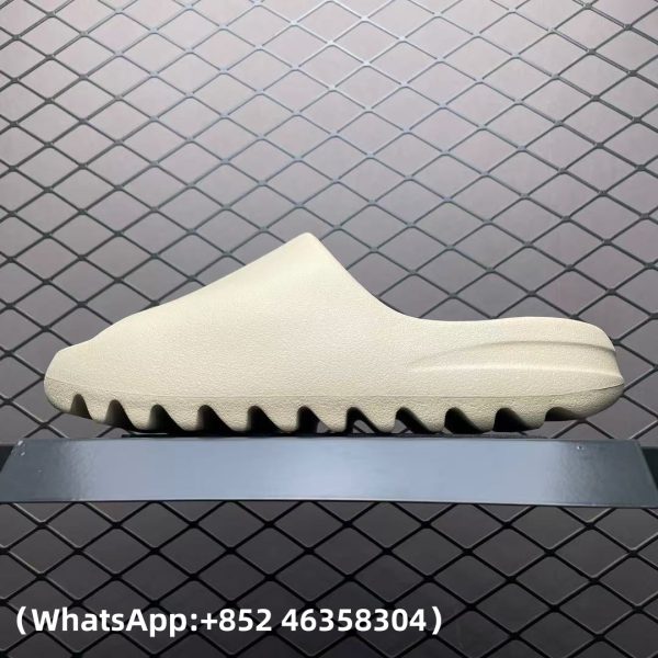 Adidas Yeezy Slide Bone Replica Sneakers