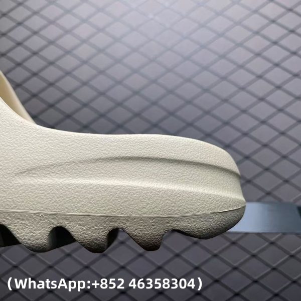 Adidas Yeezy Slide Bone Replica Sneakers