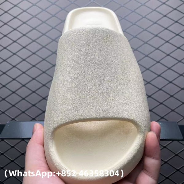 Adidas Yeezy Slide Bone Replica Sneakers