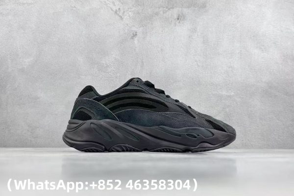Adidas Yeezy Boost 700 V2 Vanta Replica Sneakers