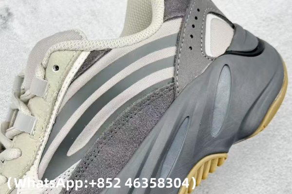 Adidas Yeezy Boost 700 V2 Tephra Replica Sneakers