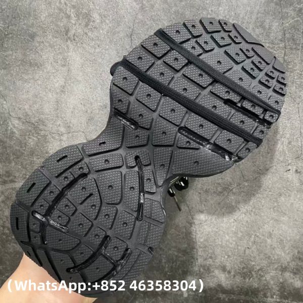 Balenciaga 3XL Black (Women's) Replica Sneakers