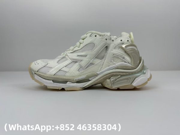 Balenciaga Runner Luminous Color Replica SneakersBalenciaga Runner Luminous Color Replica Sneakers