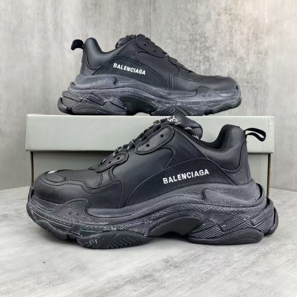 Balenciaga Triple S Black White Laces Replica Sneakers